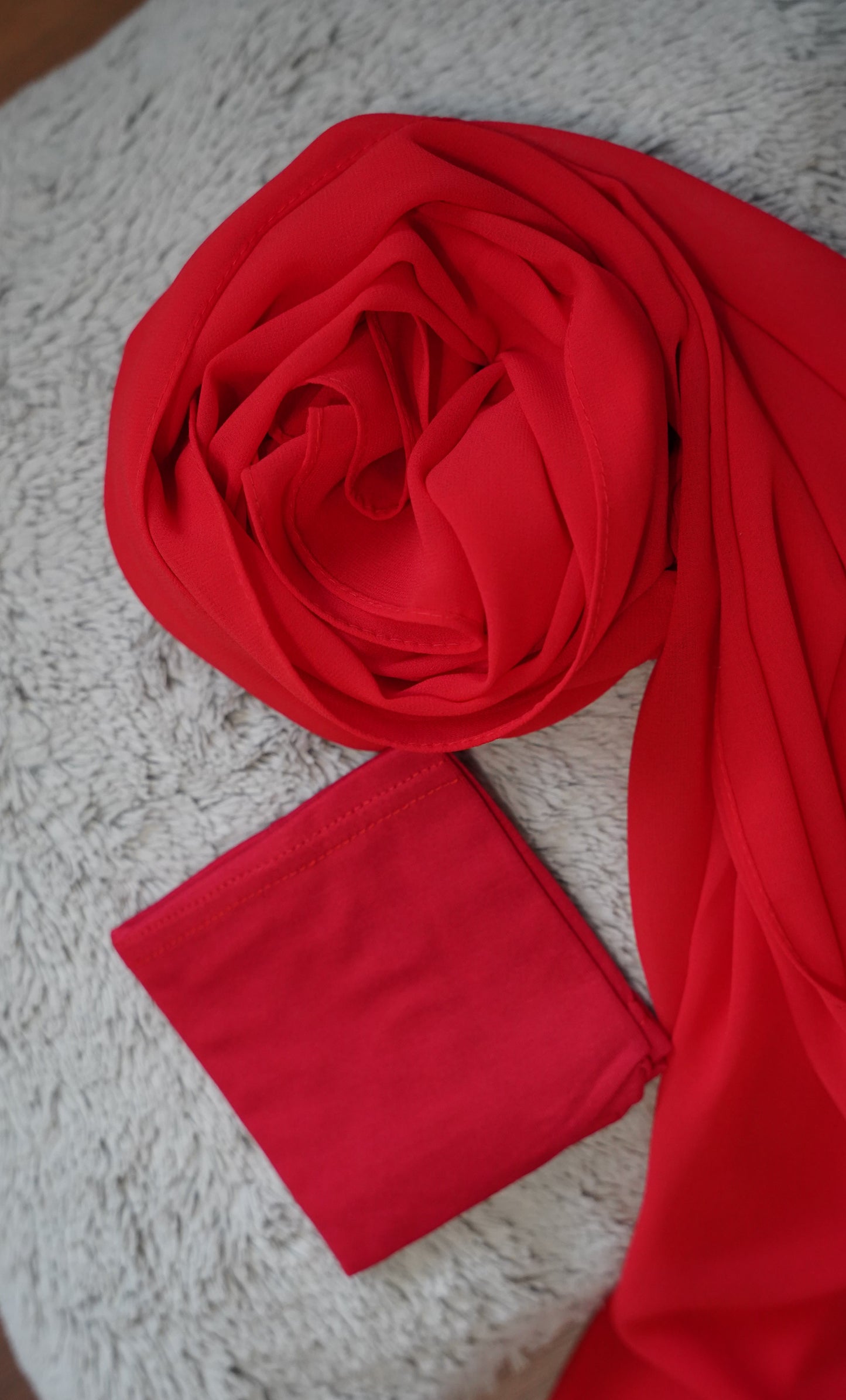 Matching Hijab & Undercap Set-Winter Rose